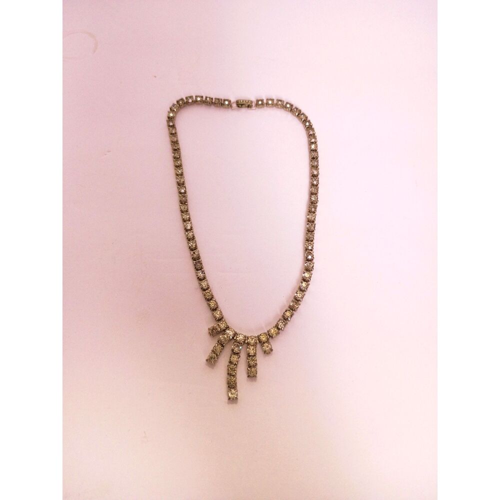 Vintage Clear Rhinestone Prong Set Stones in Silver Tone Fringe Collar Necklace - Picture 4 of 7